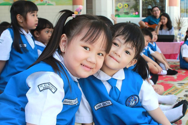 Daftar 7 Sekolah TK dan PAUD di Jakarta Selatan yang Terbaik dan Terakreditasi Buat Anak-Anak Pendidikan Usia Dini