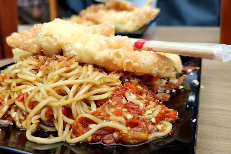 Daftar Harga Menu Mie Gacoan Kota Jombang Terbaru 2023, Mie Peda Viral yang Bikin Ketagihan