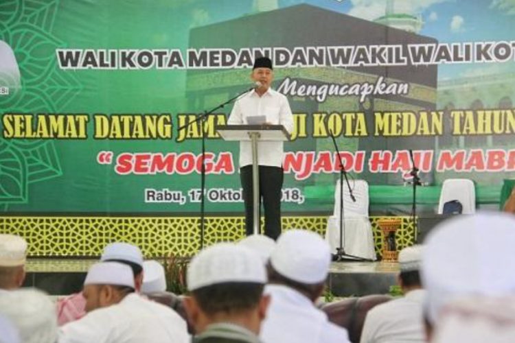 Download Desain Banner Selamat Datang Haji Beserta Ucapan dan Doa Untuk Jamaah