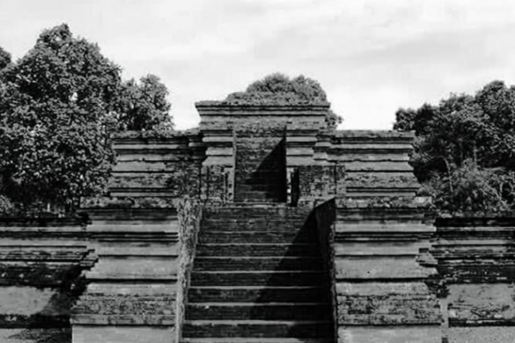 Kerajaan Hindu Pertama di Pulau Jawa Adalah? Ini Dia Sejarah Lengkapnya!