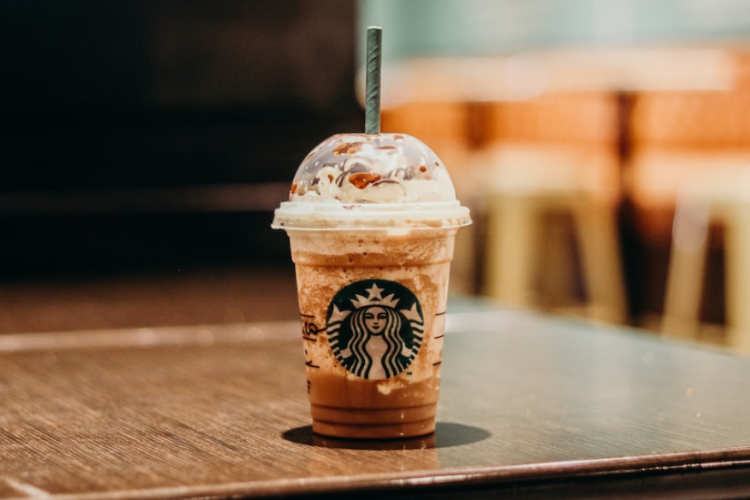 PROMO & Paket Hemat Starbucks, Duta Mall Banjarmasin Terbaru 2023, Dapatkan Merchandise Gratis