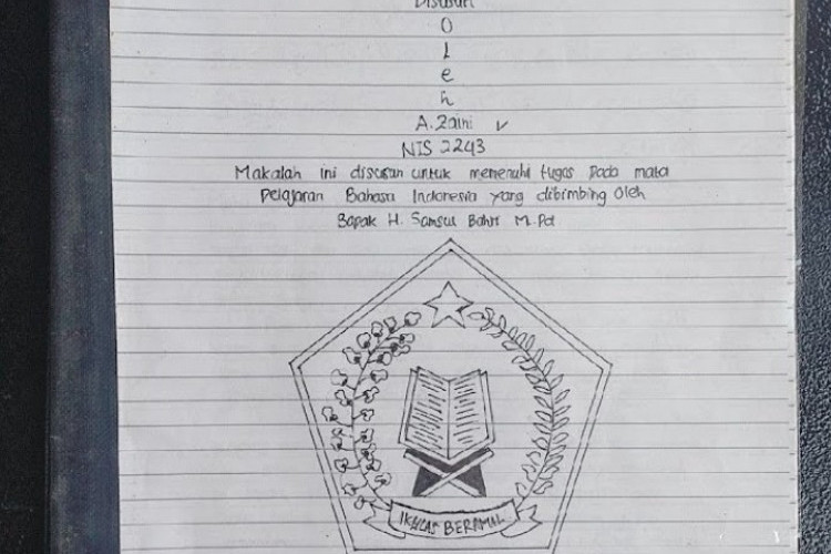 4 Contoh Makalah Tulis Tangan Benar dan Rapi, Pasti Dipuji Guru dan Dosen Nih!