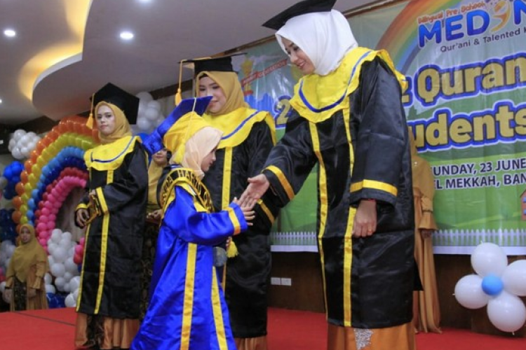 Contoh Teks MC Wisuda TK Singkat, Padat Dan Jelas : Persiapkan Hal Ini Terlebih Dahulu Sebelum Membawakan Acara