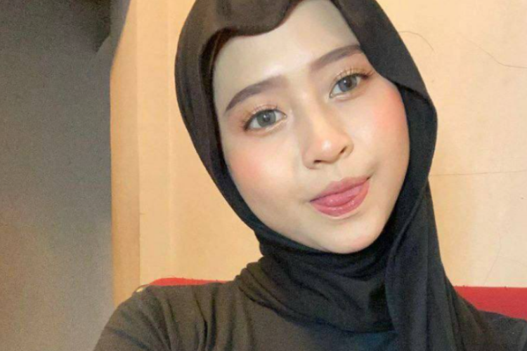 Download Video Viral Amalia Mutya di TikTok, Akunnya Mendadak Hilang Bikin Netizen Heboh!