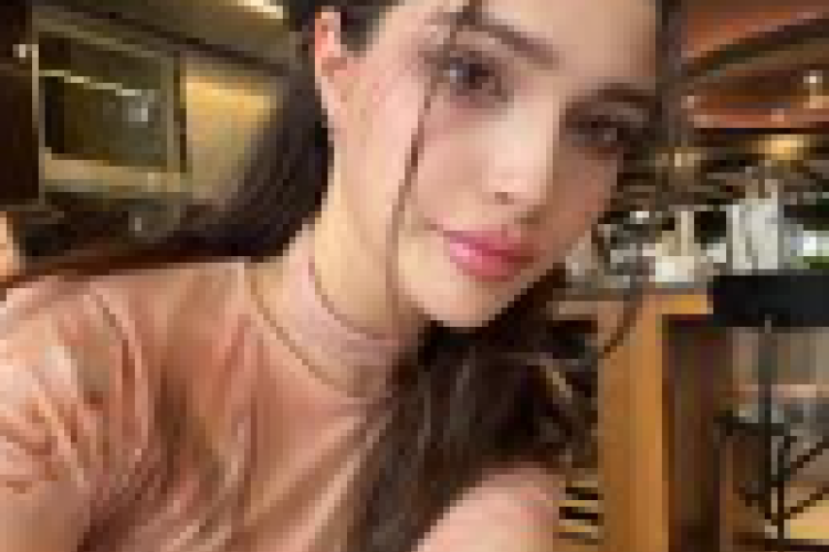 Profil Mahiye Selin, Korean Beauty Vlogger yang Namanya Menjadi Hangat Karena Kecantikannya