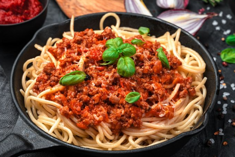 Ide Resep Spaghetti Untuk 10 Porsi, Masakan Khas Italia yang Cocok Disantap Saat Perut Kosong!
