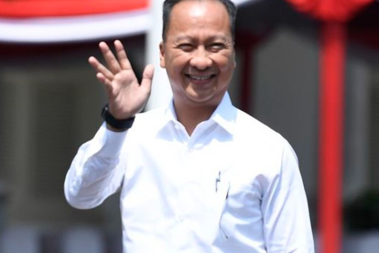 Sarmuji Resmi Dilantik dan Menjabat Menperin Gantikan Agus Gumiwang