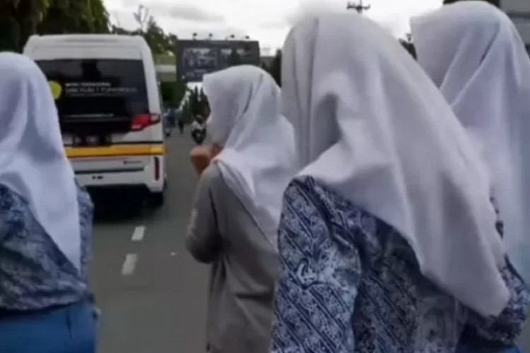 Viral! Ratusan Siswi SMP SMA Ponorogo Banyak yang Hamil di Bawah Umur dan di Luar Nikah!