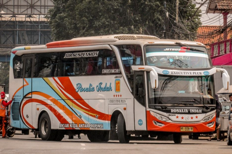 Jadwal Bus Kediri Semarang Terbaru 2023, Punya Armada Nyaman dan Full AC