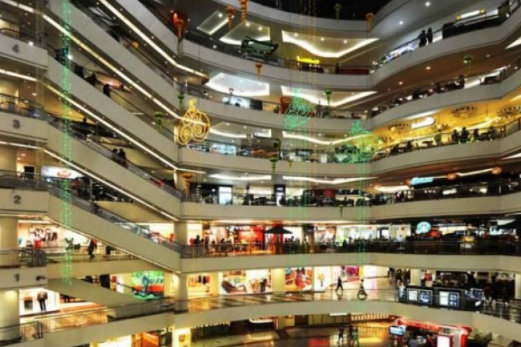 Tips dan Trik Agar Tidak Nyasar di Tunjungan Plaza Surabaya, Shopping Aman Tanpa Was Was!