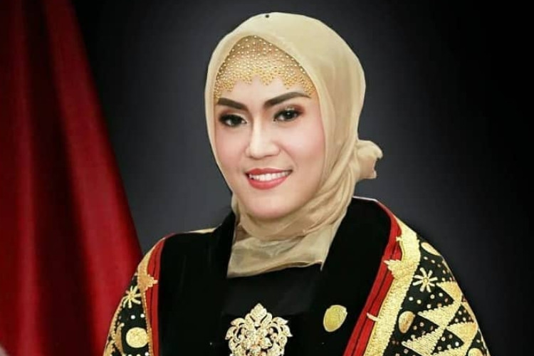 Geger! Profil dan Biodata Vinna Ledy Anggota DPRD Bengkulu yang Diduga Terima Pajero dan Mercy dari Pengusaha