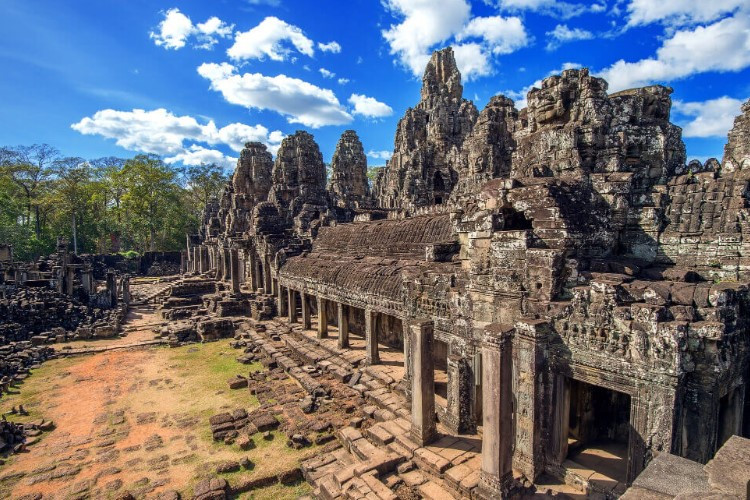 Peninggalan Kerajaan Kutai Lengkap Dengan Sejarahnya yang Wajib Kamu Pelajari