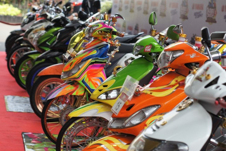 Daftar Harga Pemasangan Skotlet Motor Full Body, Bebas Pilih Berbagai Model dan Warna yang Menarik 