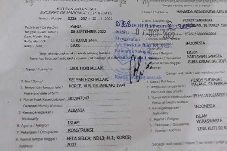 Contoh Fotocopy Buku Nikah Atas Bawah atau Bolak-Balik yang Benar Untuk Legalisir 