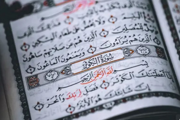 Pengertian Idgham Bila Ghunnah dan Hukum Bacaannya yang Wajib Diketahui Para Muslim dan Muslimah