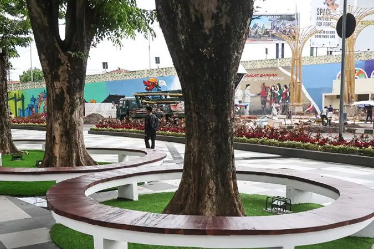 Geger Video Asusila di Plaza GOR Manahan Solo Viral di Media Sosial, Satpol PP Ungkap Celah Pengawasan