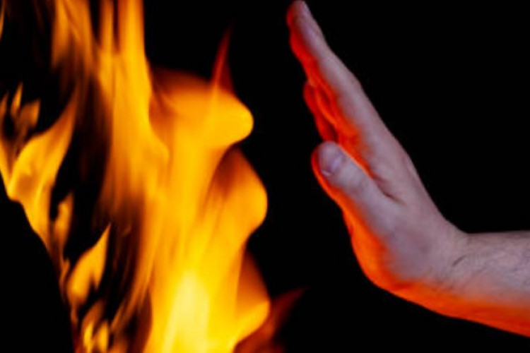 Kronologi Remaja Bakar Diri di Bengkulu Karena Uang Pemberian Ibunya Tak Sesuai Ekspektasi, Endingnya Sesuai Harapan Netizen