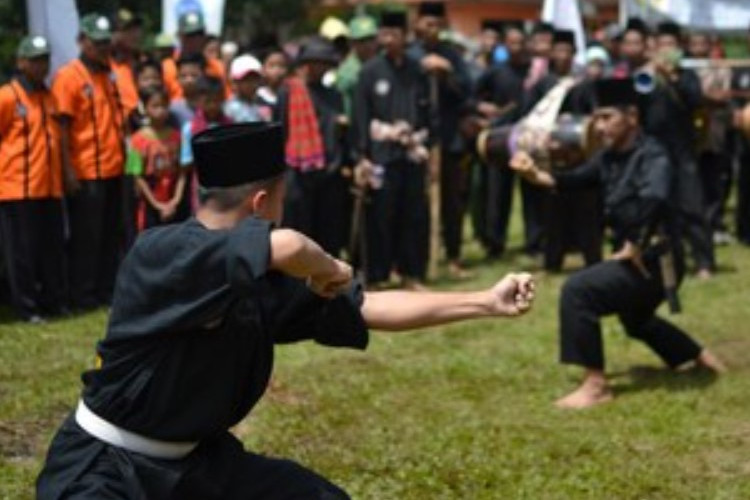 Bacaan Mantra Sedulur Papat Lima Pancer (S45P) PSHT yang Wajib Dihapalkan Oleh Setiap Warga