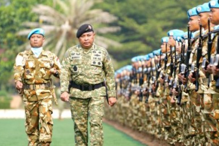Misi Perdamaian PBB: Panglima TNI Lepas Keberangkatan Ratusan Personel Militer Indonesia untuk Mengemban Misi Kemanusiaan di Kongo
