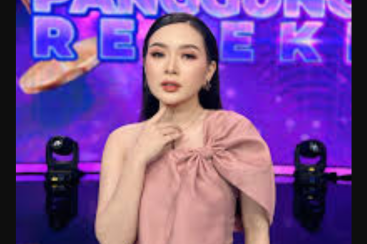 Profil dan Biodata Wina Gacima, Pedangdut Cantik Jebolan KDI yang Buat Warganet Jatuh Hati