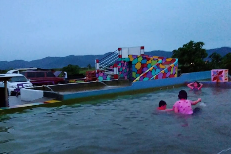 OteOte Batobo, Kolam Air Panas di Tondano Minahasa dengan Pemandangan Ciamik dan Asyik