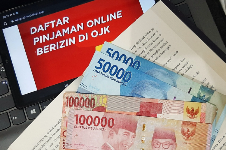 Daftar Pinjaman Online OJK Cepat Cairkan Dana, Ada yang Cuma 5 Menit Uang Langsung Dikirimkan!