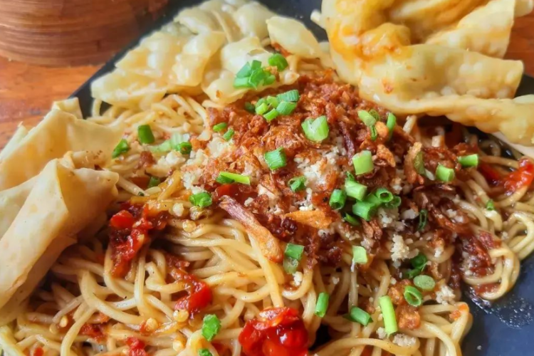 PROMO Mie Gacoan Surabaya 50% di Shopee Food April 2023, Buruan Order Sebelum Kehabisan!