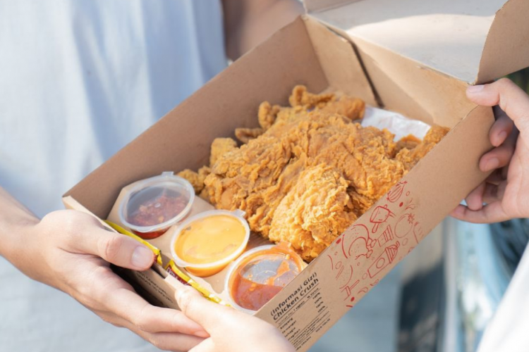 Harga Franchise Chicken Crush Terbaru 2023, Peluang Bisnis Makanan yang Nggak Pernah Sepi Pelanggan