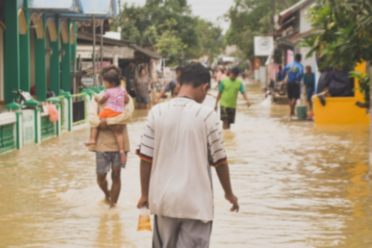 Apa Arti Mimpi Banjir Berdasarkan Primbon Jawa? Awas! Bisa Jadi Peringatan Hal Buruk