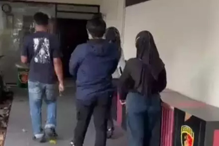 Skandal Perselingkuhan 2 Pegawai BPN Tuban Memanas, Digerebek Saat Ketahuan di Kos!
