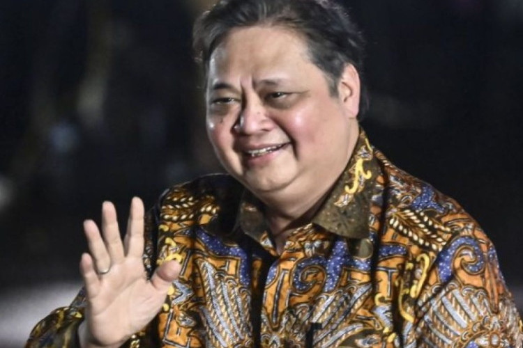 Siap Diproduksi! Menteri Airlangga Pastikan Anggaran Insentif 1 Juta Motor Listrik Sudah Tersedia