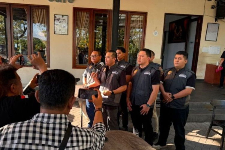 Penyelundupan HP Seken Ilegal di Kafe Sidoarjo Diselidiki Kortastipidkor, Kasusnya Kini Makin Melebar!