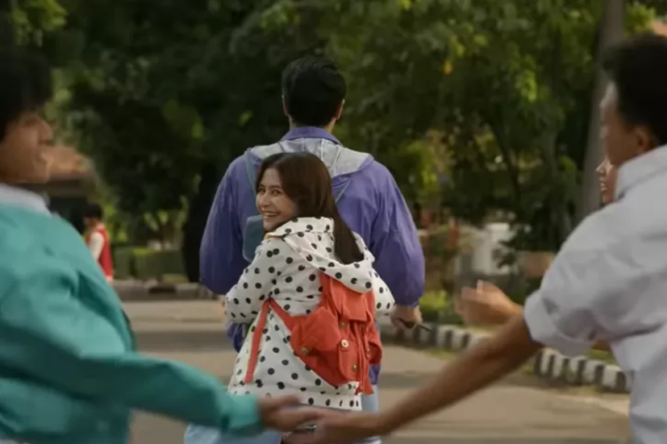 Resmi Rilis di Netflix! Sinopsis Film Gita Cinta dari SMA (2023), Bertemu dengan Jalinan Kasih Prilly dan Yeyasa