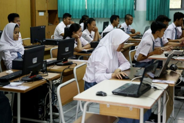 Kumpulan Soal UAS Fisika Kelas 12 Semester 2, Pilihan Ganda dan Essay Dilengkapi Kunci Jawaban