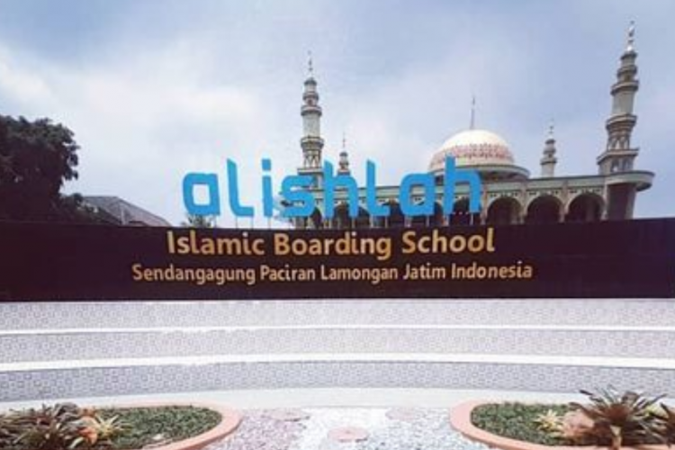 Pondok Pesantren Al-Ishlah Lamongan: Profil, Lokasi, dan Sejarah Ponpes