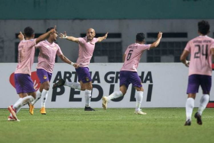 Barisan-barisan yang ada Pada Sepak Bola Lengkap Penjelasannya, Mulai Kiper hingga Striker!