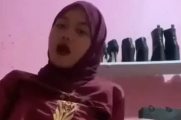 Heboh! Video Faten Separuh Rempit Viral di TikTok dan Twitter, Isinya Bikin Warganet Gagal Fokus