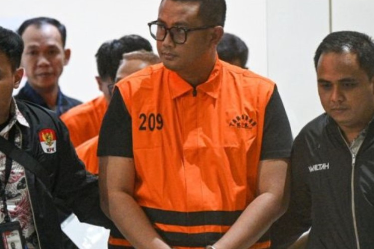 KPK Tetapkan Bupati Klaten Hamenang Jadi Tersangka Korupsi, Diduga Jadi Penerima dan Pemberi Suap Oknum BPK
