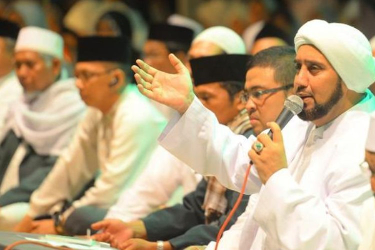 Lirik Lagu Sholawat Dangdut Joko Tingkir Ngombe Dawet Versi Lengkap Dengan Bacaan Arabnya