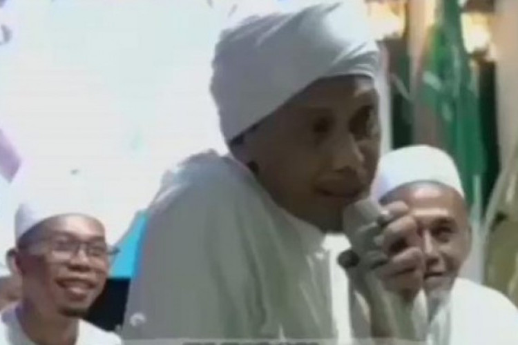 Viral! KH Rofiq Malik Meninggal Saat Mengisi Ceramah, Ingatkan Tentang Tempat Terbaik Menurut Allah SWT