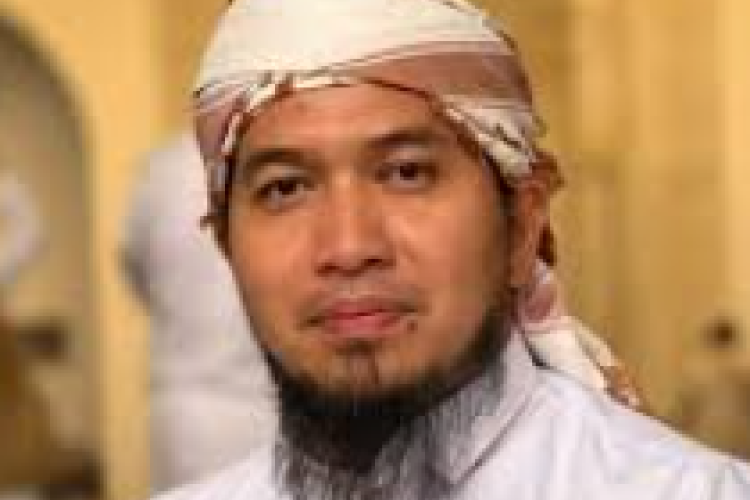 Kontroversi Farid Abu Auliya, Ustadz Scammer dan Doyan 'main' ini Menjadi Viral Usai Aksi Dakwahnya Dianggap tak Senonoh