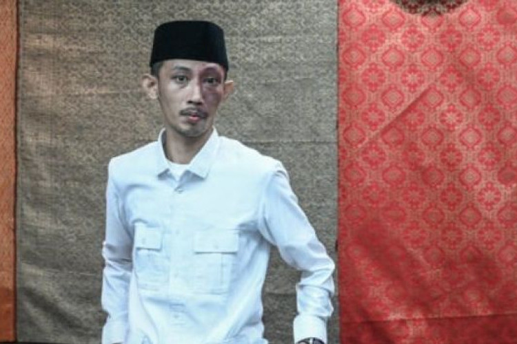 Profil Achmad Syahri As Siddiqi: Anggota DPRD Jember Termuda yang Viral Sanksi Etik Main Game Saat Rapat