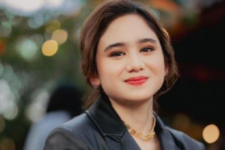 Profil dan Biodata Tissa Biani Kekasih Dul yang Lagi Rame Dibanding-bandingkan Netizen Dengan Fuji 