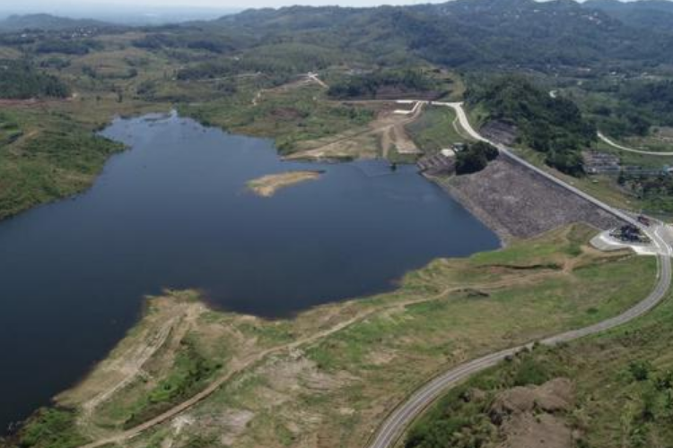 Telan Biaya 513 Miliar, Intip Pesona Bendungan Kuningan yang Sajikan Nuansa Ala Liburan di Pulau Pribadi