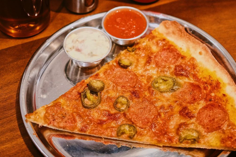 Cara Delvery Order Sekar Pizza Terdekat 2023 Lengkap Dengan Alamat Lokasi, Jam Operasional, dan Harga Menunya
