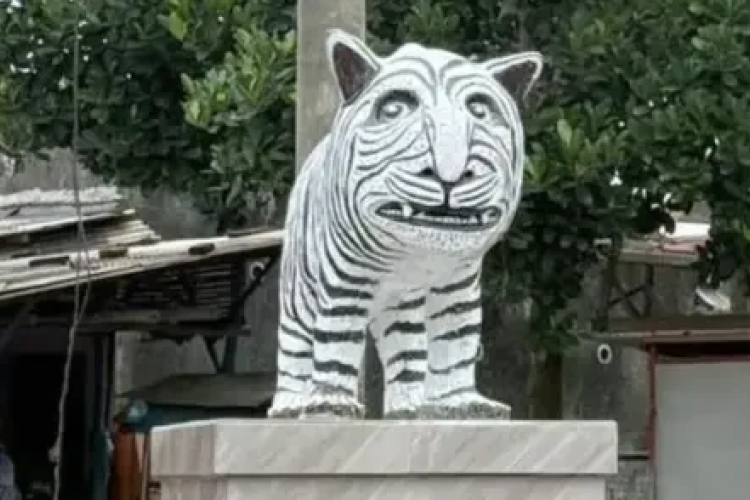 Patung Macan Putih Kediri Viral Dibicarakan Netizen: Mirip Zebra atau Kuda Nil, Bikin Heboh Netizen!