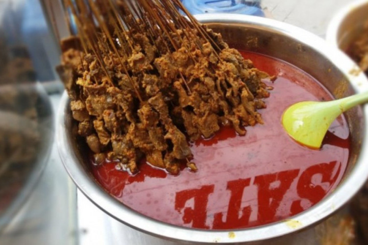 RESMI! Kuliner Sate Blengong Jadi Warisan Budaya Takbenda, Hadirkan Kenikmatan Khas dengan Sajian Unik!