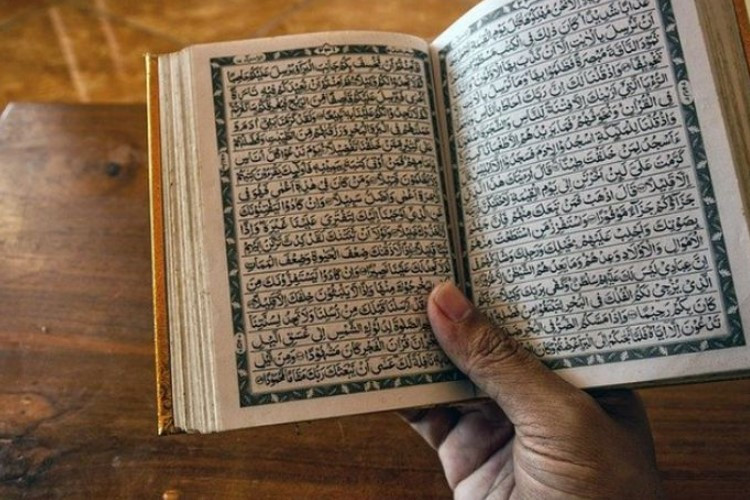 Bacaan Ayat 1000 Dinar Bisa Mempermudah Dalam Mencari Rezeki Ada di Surat At Talaq Ayat 2-3 