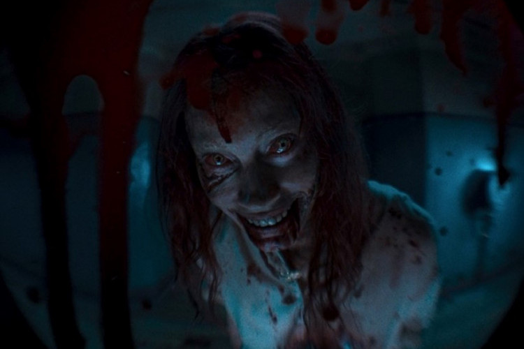 Daftar Pemain Film Evil Dead Rise (2023), Alyssa Sutherland Akan Hadapi Pertarungan Dengan Iblis!