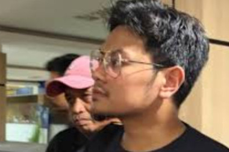 Bos Hanania Travel Ahmad Syah Farhan Jadi Tersangka Kasus Penipuan Umrah Rp12 Miliar, Akhirnya Kini Resmi Ditahan Polisi